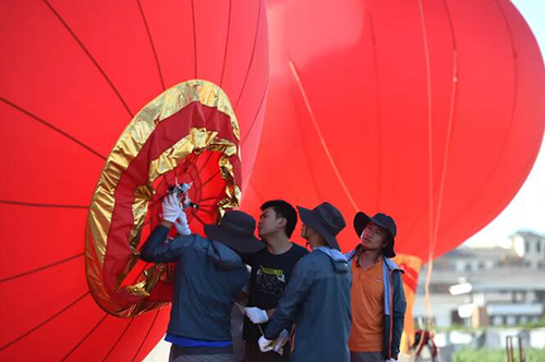 IMU等傳感器技術(shù)讓國慶大紅燈籠做到紋絲不動(dòng) IMU等傳感器技術(shù)讓國慶大紅燈籠做到紋絲不動(dòng)
