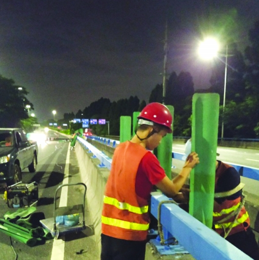 東莞4座重點(diǎn)橋梁通過(guò)安裝傳感裝置進(jìn)行實(shí)時(shí)數(shù)據(jù)監(jiān)控